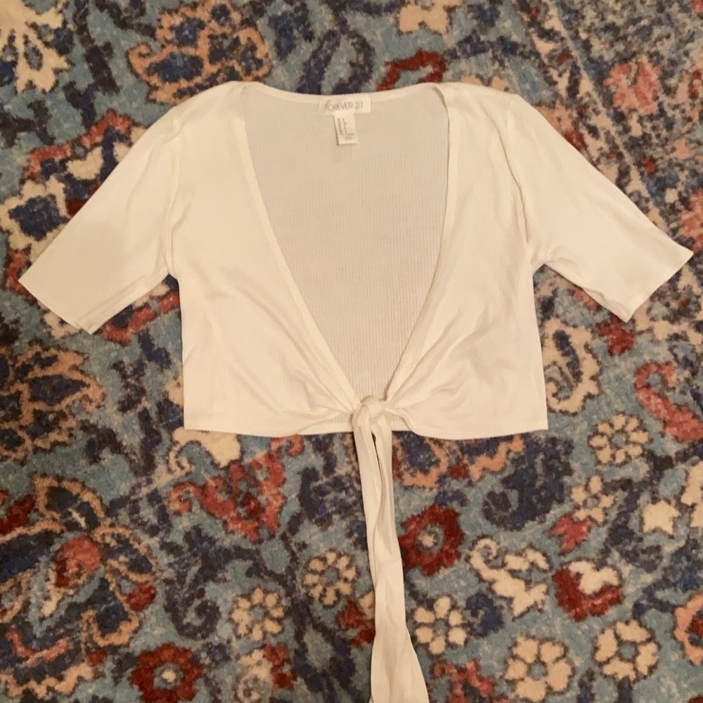 White tie crop tee